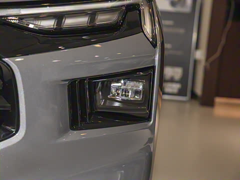 2025�� 2.0T EcoBoost ������