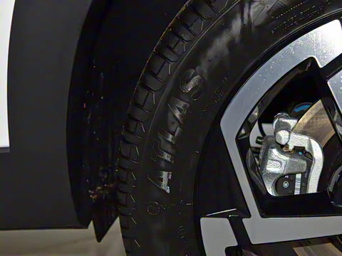 2025�� ���ܰ� 1.6T ��������