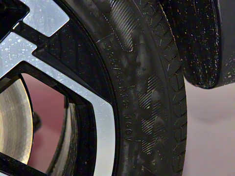 2025�� ���ܰ� 1.6T ��������