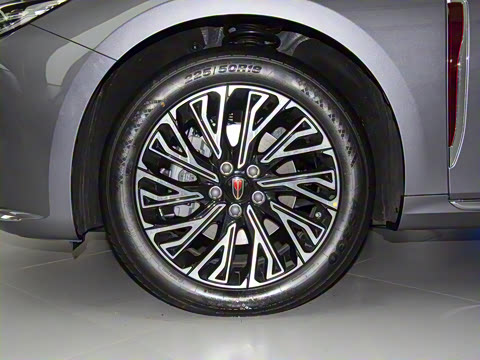 2025�� 2.0T �Զ��쳩��