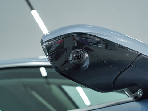 2025�� 555���˰�