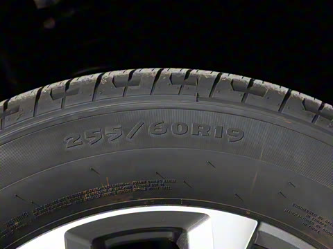 2025�� ���L 2.0T EcoBoost E�춯��������ʱ����