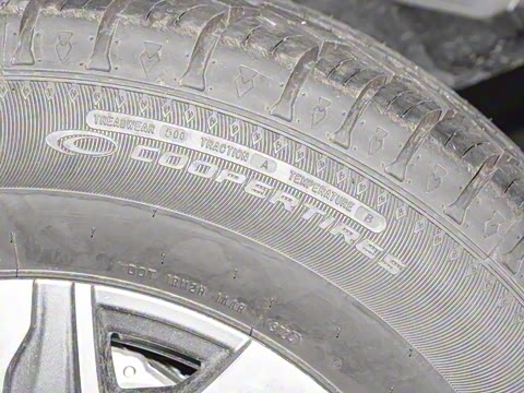 2024�� 2.0D ȫ�µ���Ӣ�۴�Խ��