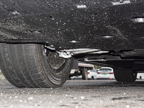 2025�� 560PRO 185kW