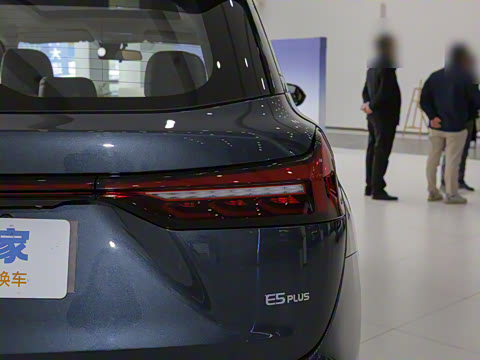 2025�� 165km ��������Pro 7��