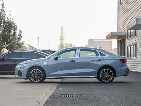 2025�� A3L Limousine 35TFSI �ɳ������� +������ѡ��