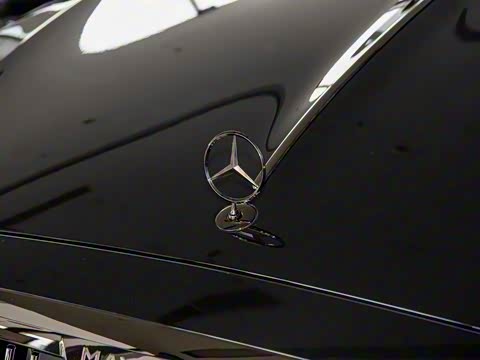 2025�� �Ŀ� S 680 4MATIC ��ҹ��