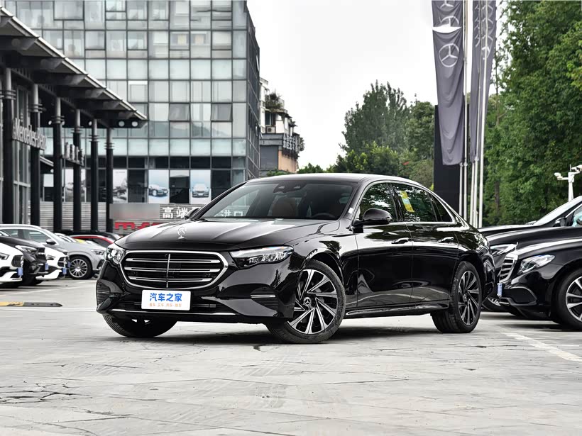 奔驰e级 豪华与性能的完美结合