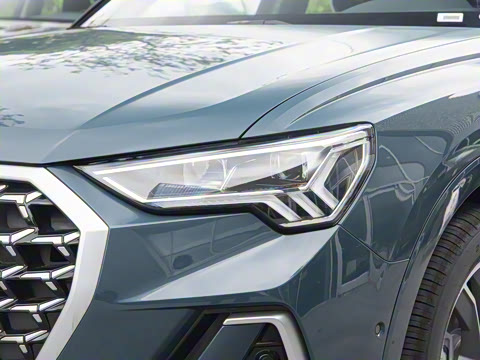 2025�� quattro 45�����ذ� 40TFSI ʱ�ж�����