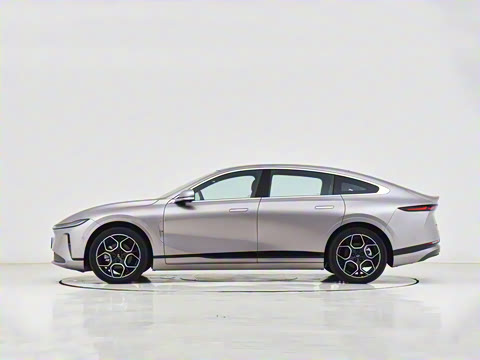 2025��  ���� ����� 710 Զ����