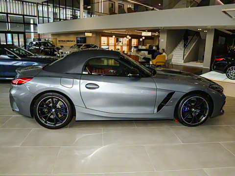 2023�� M40i M�˶����ܰ�