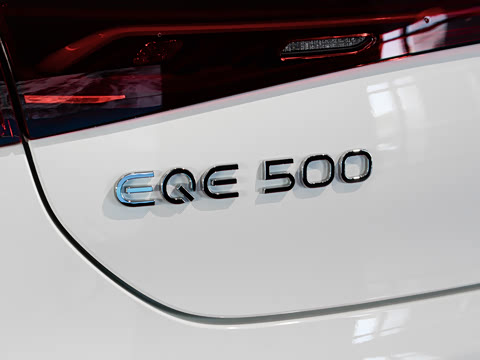 2025�� 500 4MATIC ������