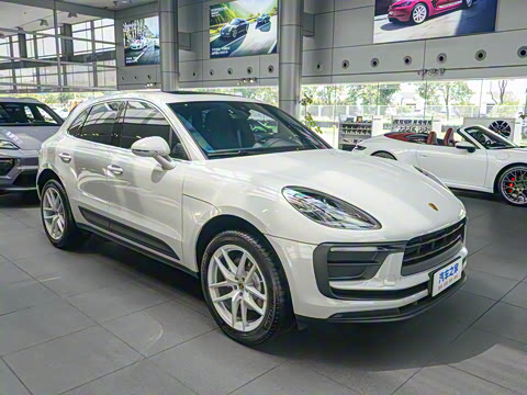 2025�� Macan 2.0T ���ΰ�