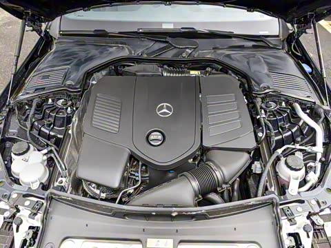 2024�� �Ŀ��� C 260 L