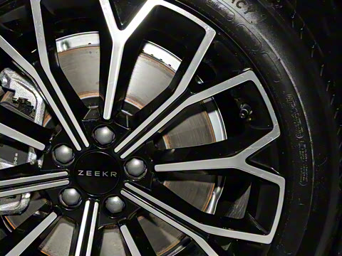 2024�� �����Ǽݰ� 100kWh