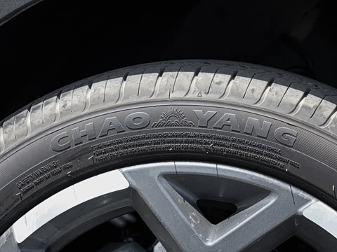 2025�� �Ǽݰ� 305km ���ɰ�