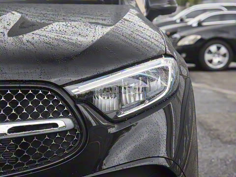 2025�� GLC 260 L 4MATIC ������