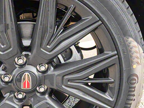 2025�� 2.0T ������Ӱ��