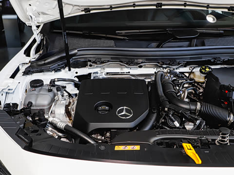 2025�� �Ŀ� GLA 200