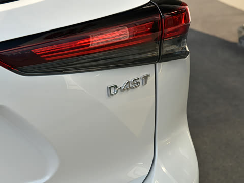 2024�� 2.0T ������ҫ��