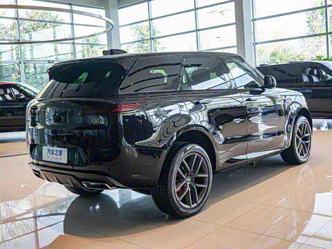 2025�� 400PS Dynamic SE