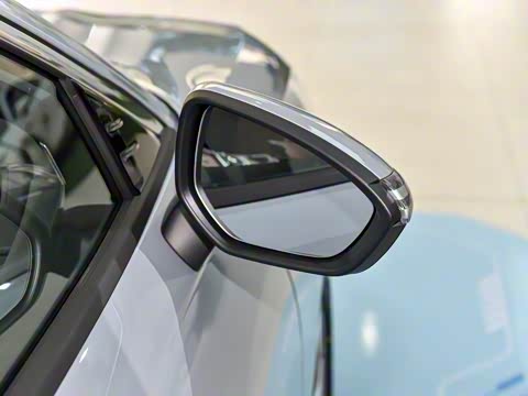 2025�� EM-i 60km ������