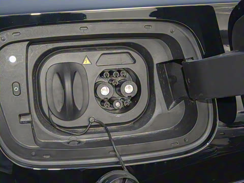 2025�� 680 Ultra������