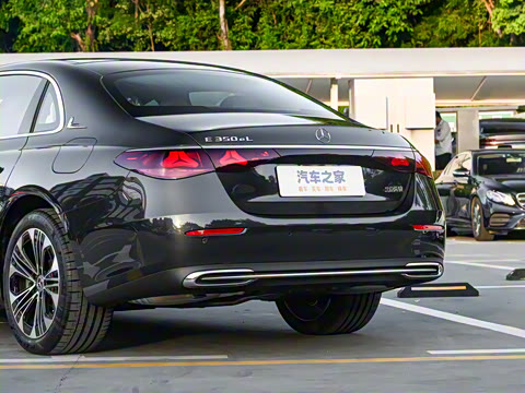 2024�� E 350 e L ���ʽ��϶����γ�