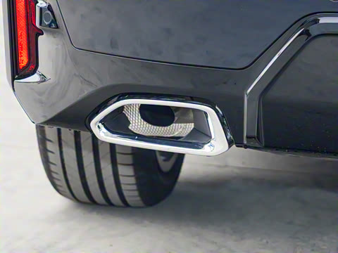 2025�� 325Li M�˶���װ