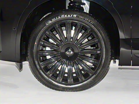 2025�� Ǭ�� UItra 6��