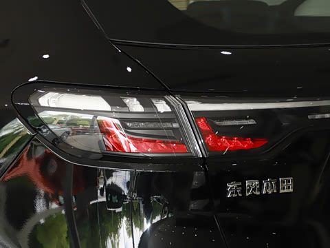 2023�� 240TURBO ���