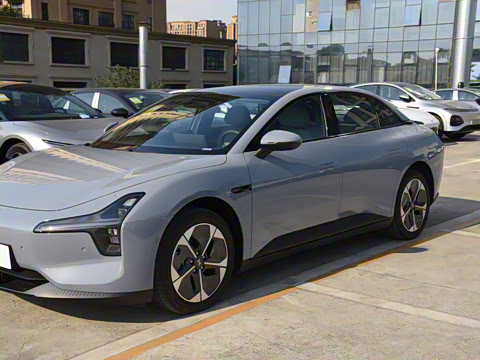 2025�� 620 �������� Plus