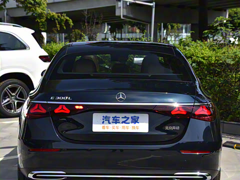 2025�� E 300 L ʱ����