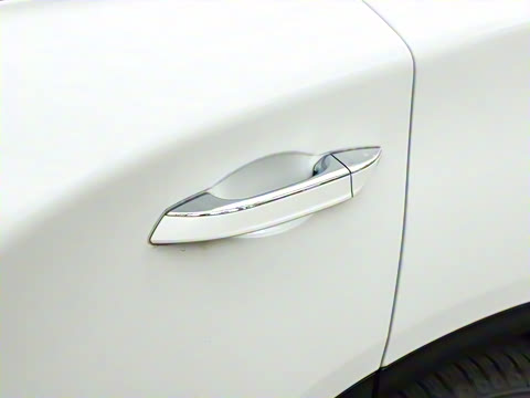 2025�� 2.2T  �����콢�� 5�� ����