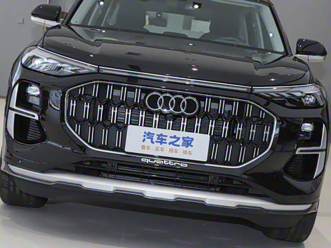 2025�� 40 TFSI quattro ����� ������װ 7��