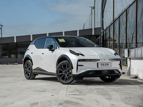 2025�� ������������