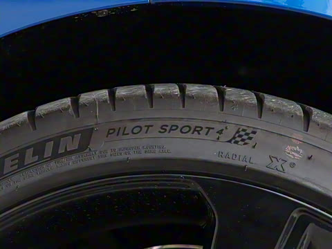 2024�� 2.0T ���Ͱ����������� Shooting Brake