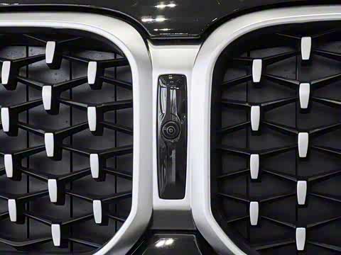 2022�� xDrive 30i M�˶���װ