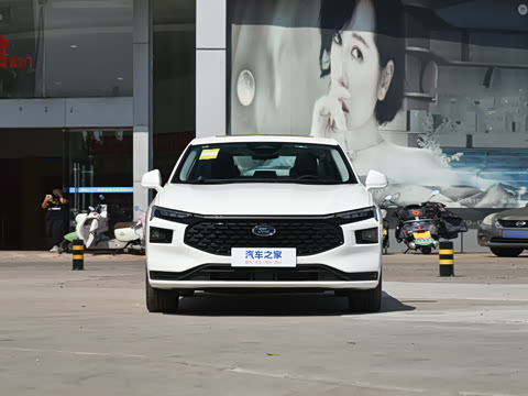 2025�� 2.0T EcoBoost ������