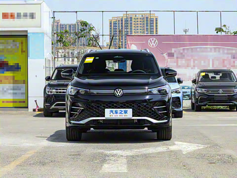 2025�� PRO 380TSI ���� R-Line �����