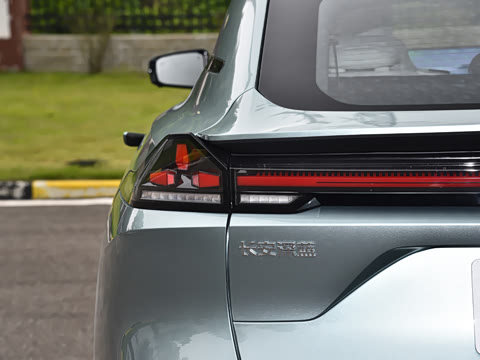 2024�� 300Max���̰�