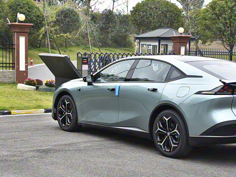 2024�� 300Max���̰�