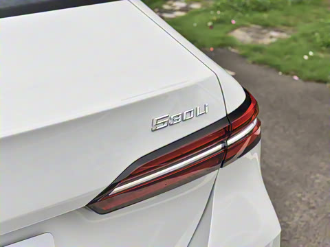 2024�� 530Li ������ ������װ