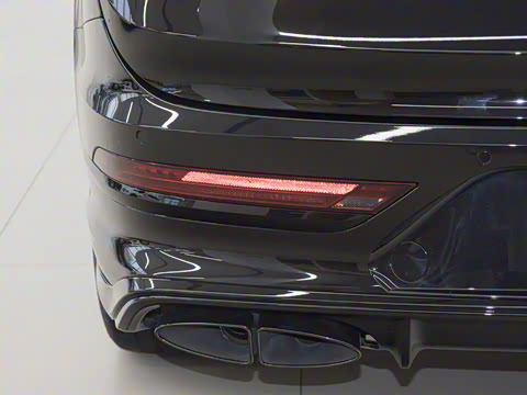 2024�� 4.0T V8 S