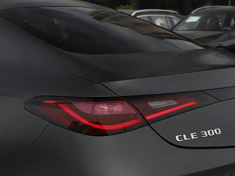 2025�� CLE 300 4MATIC �����ͽ��ܳ�