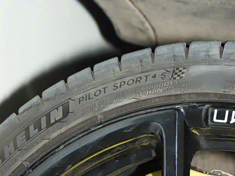 2023�� 03+ Racing ������