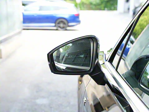 2025�� 2.0TSI ��Ӱ��