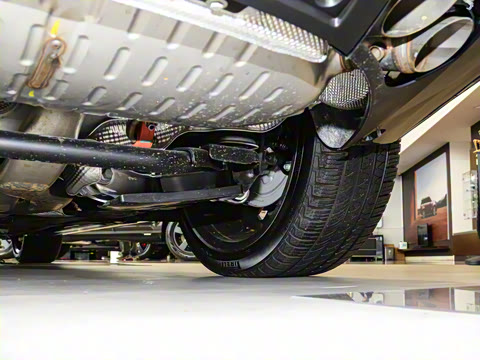 2024�� 4.4 V8 SV���ٴ����ӳ��� 4��