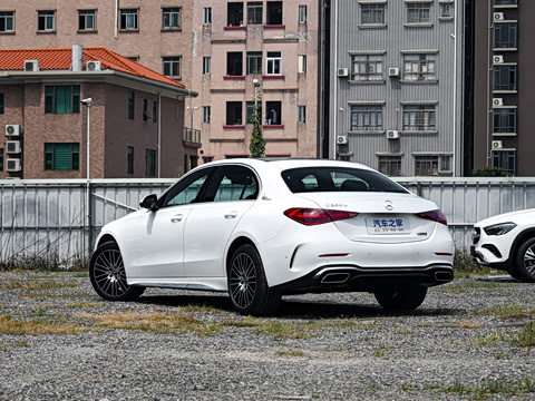 2025�� C 260 L �˶���