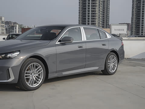 2024�� 525Li ������װ